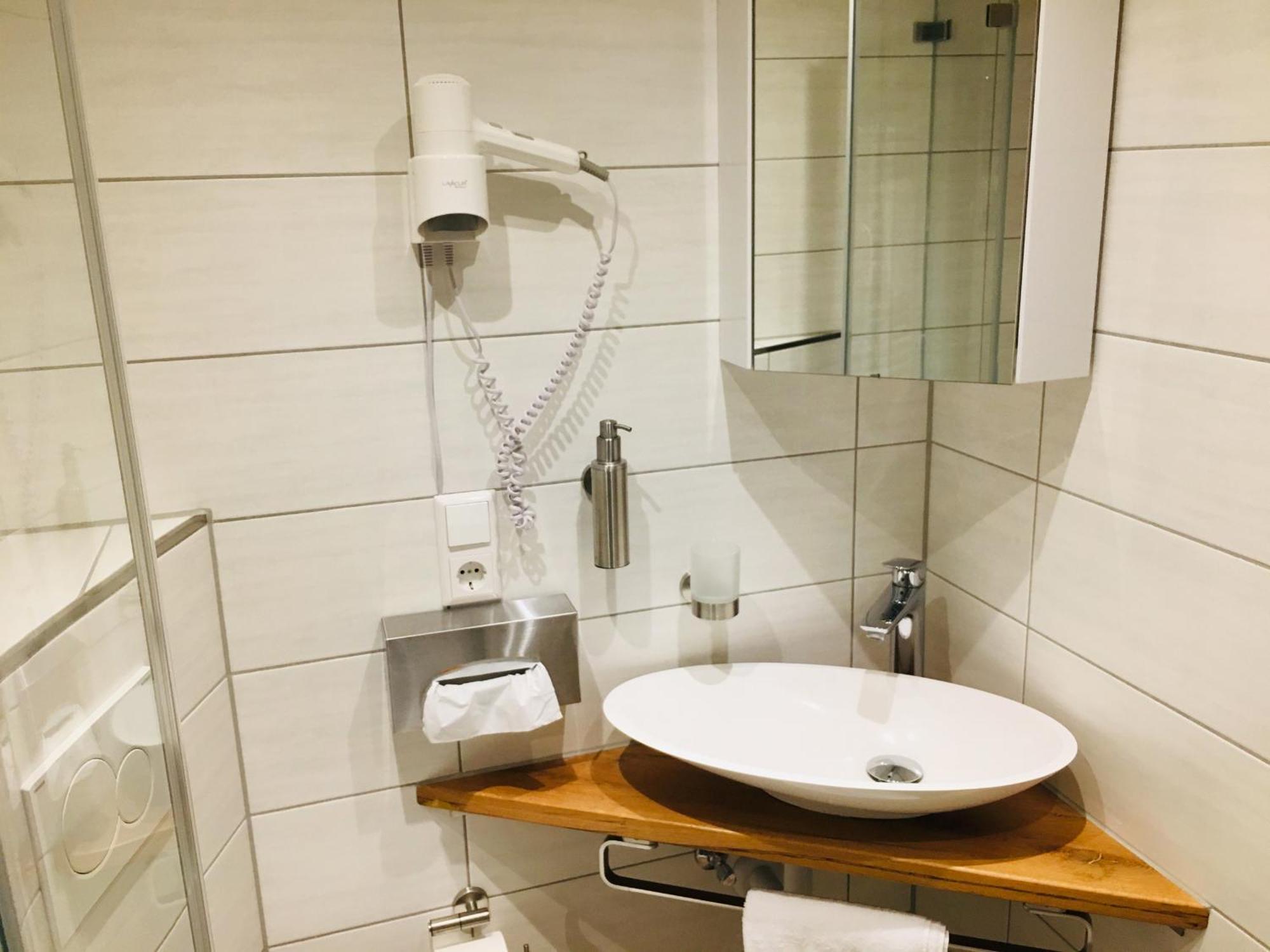 Gasthof Zum Ochsen Mössingen Esterno foto